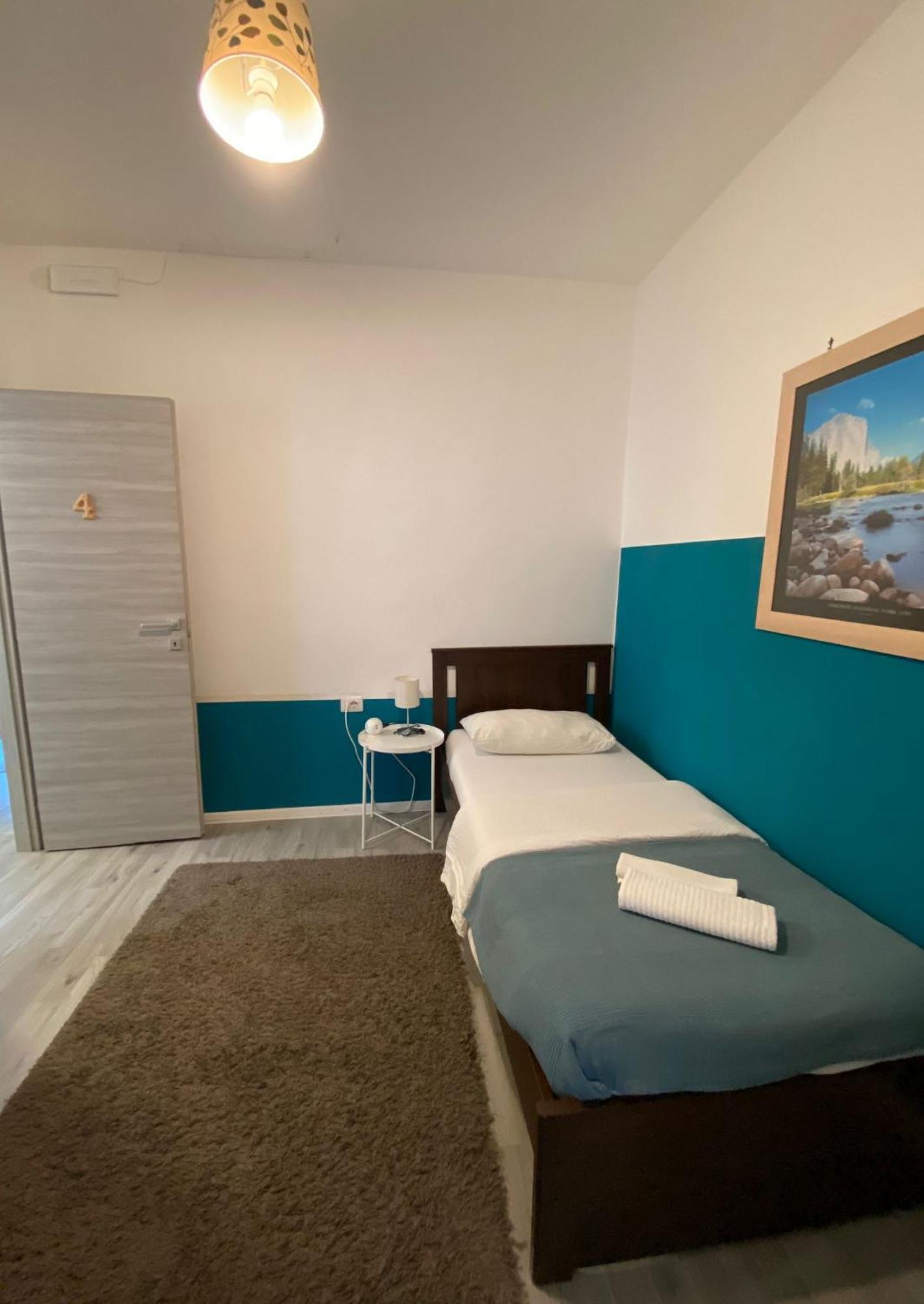 Maison Sarraj Parme Chambre photo