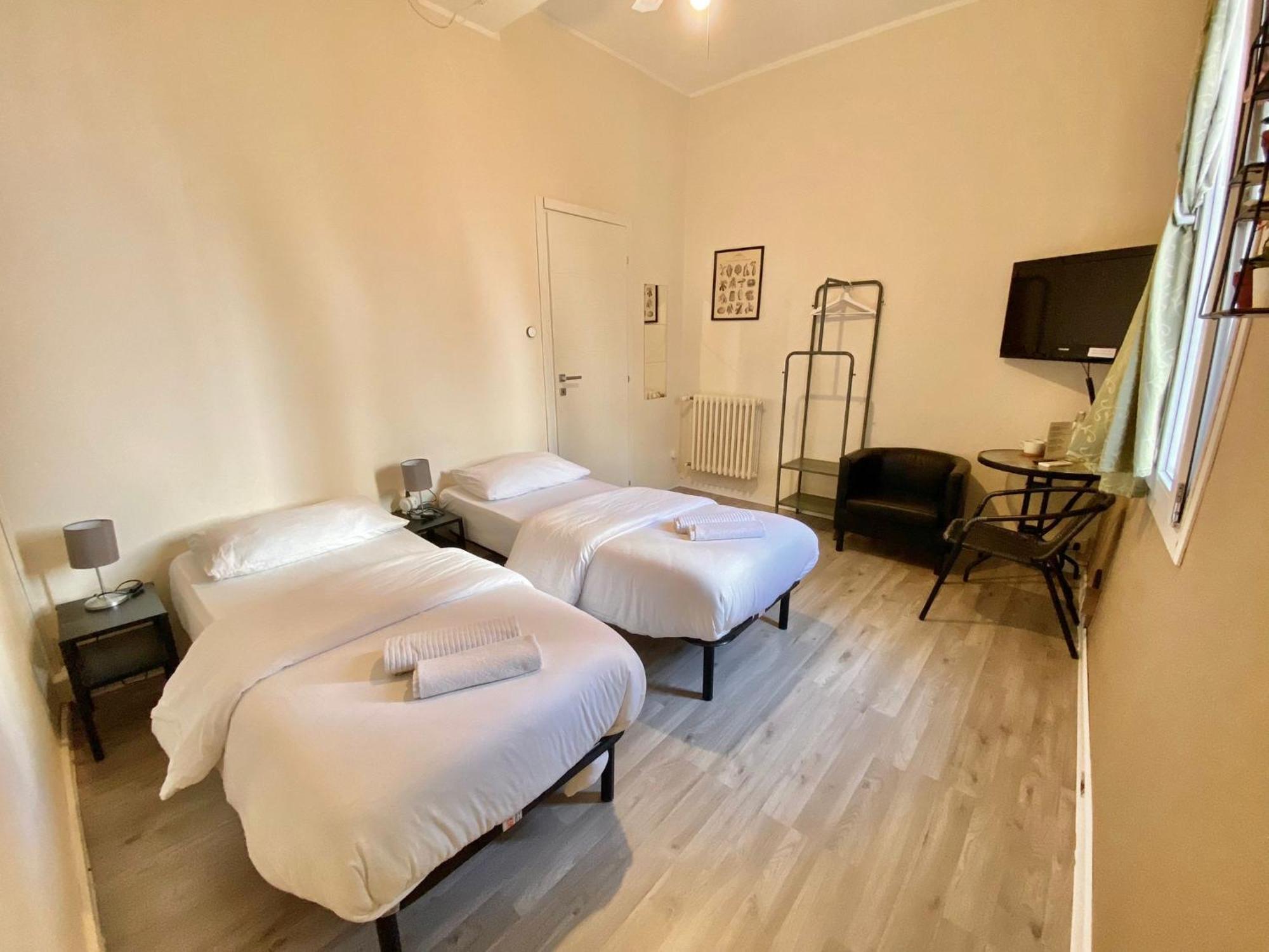 Maison Sarraj Parme Chambre photo