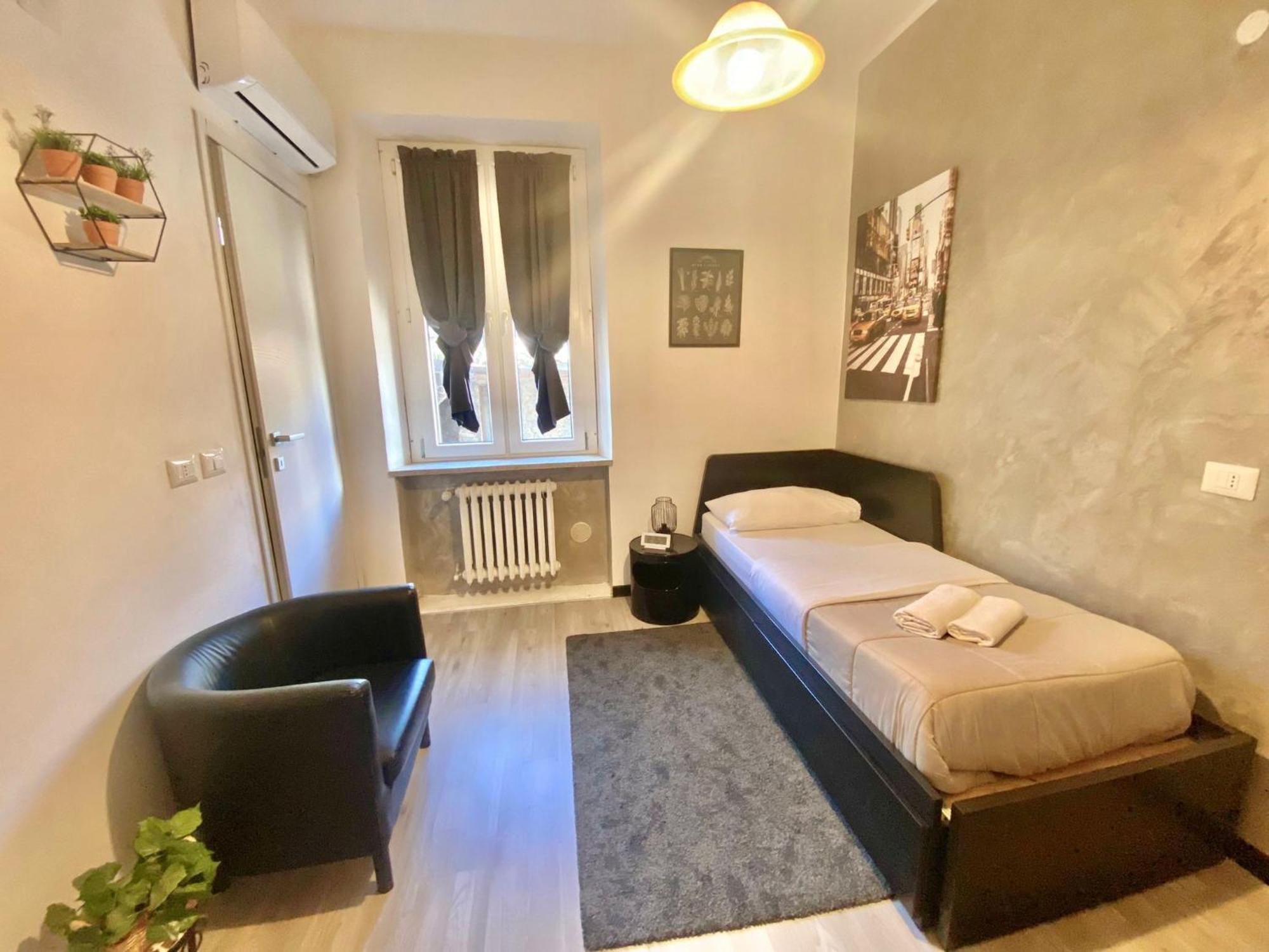 Maison Sarraj Parme Chambre photo